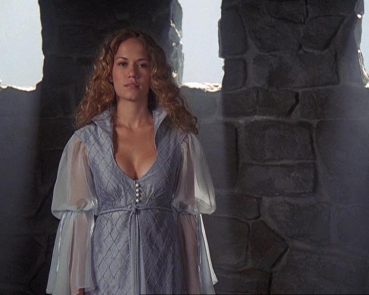 Charmed-Online-dot-net_406AKnightToRemember1092.jpg