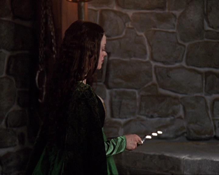 Charmed-Online-dot-net_406AKnightToRemember1120.jpg