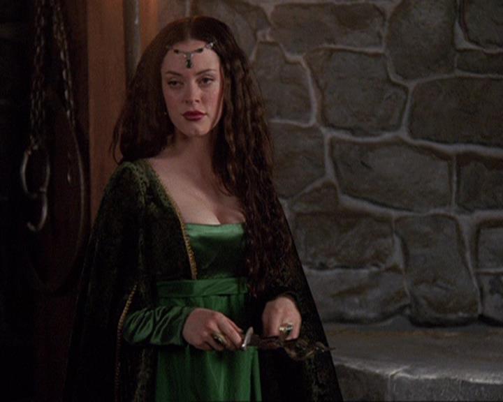 Charmed-Online-dot-net_406AKnightToRemember1121.jpg
