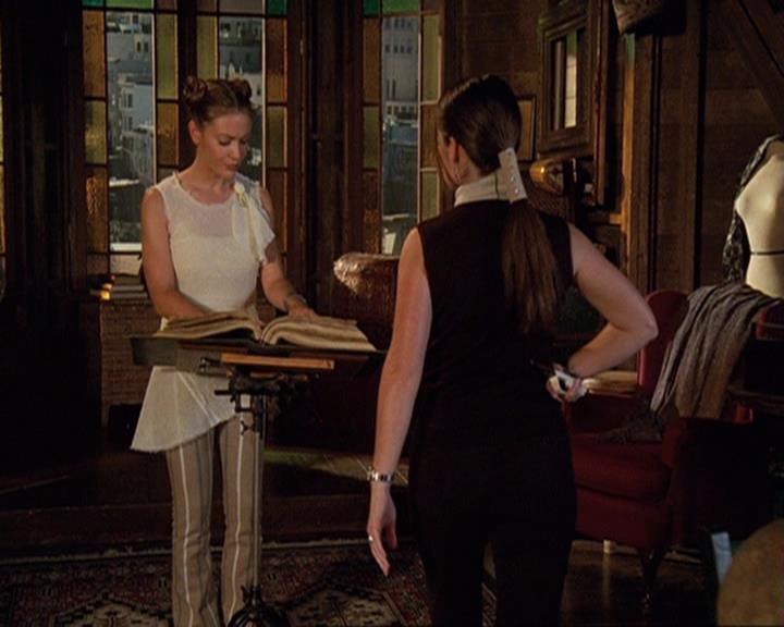 Charmed-Online-dot-net_406AKnightToRemember1425.jpg