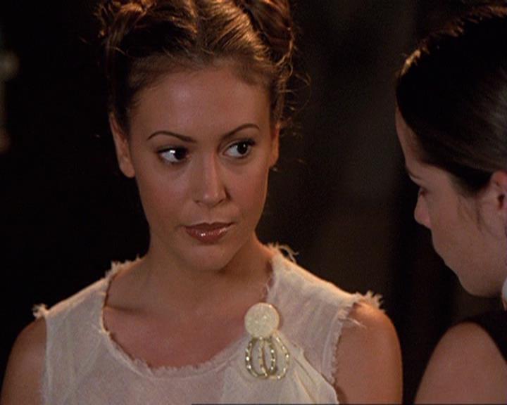 Charmed-Online-dot-net_406AKnightToRemember1448.jpg