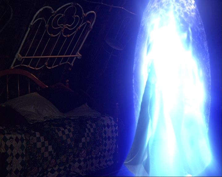 Charmed-Online-dot-net_406AKnightToRemember1475.jpg