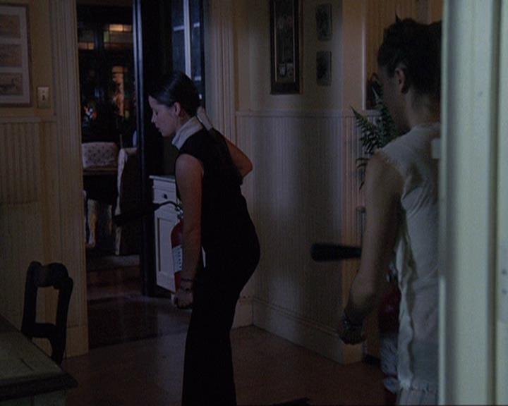 Charmed-Online-dot-net_406AKnightToRemember1505.jpg