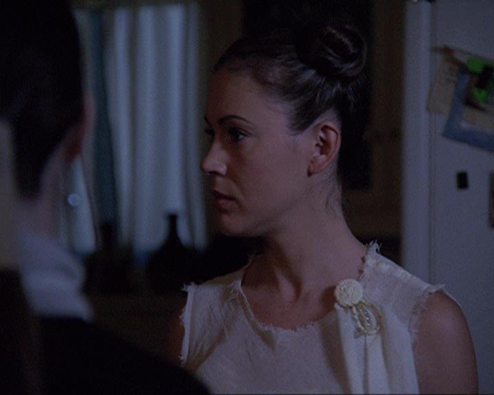 Charmed-Online-dot-net_406AKnightToRemember1522.jpg