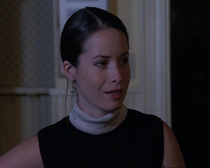Charmed-Online-dot-net_406AKnightToRemember1563.jpg