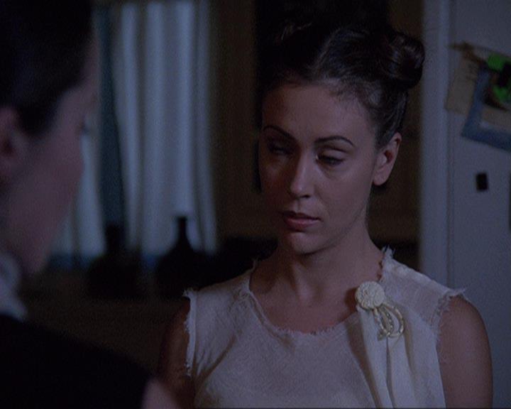 Charmed-Online-dot-net_406AKnightToRemember1564.jpg