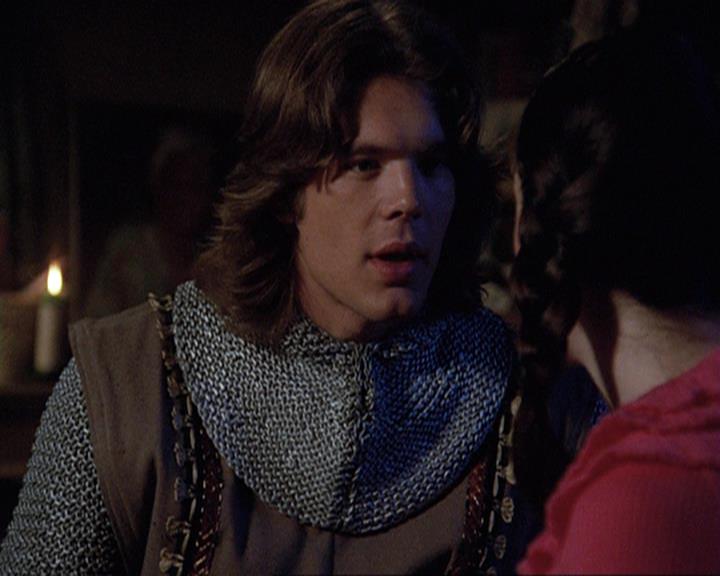 Charmed-Online-dot-net_406AKnightToRemember1674.jpg