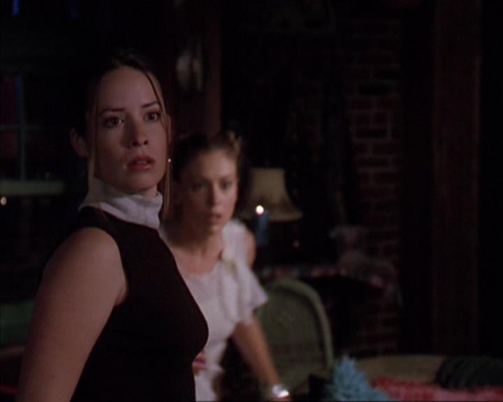 Charmed-Online-dot-net_406AKnightToRemember1868.jpg