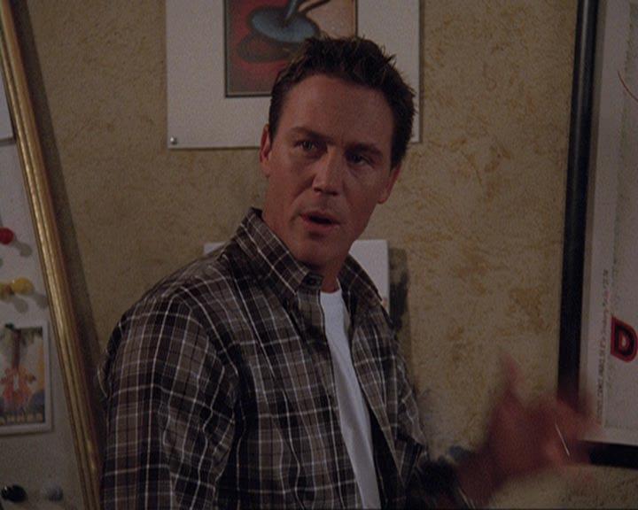 Charmed-Online-dot-net_406AKnightToRemember1944.jpg