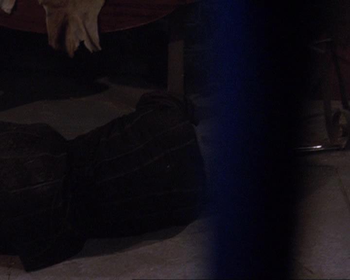 Charmed-Online-dot-net_406AKnightToRemember2113.jpg