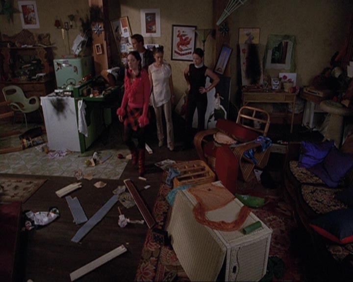 Charmed-Online-dot-net_406AKnightToRemember2212.jpg Charmed-Online-dot-net_406AKnightToRemember2212.jpg