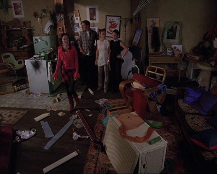 Charmed-Online-dot-net_406AKnightToRemember2213.jpg