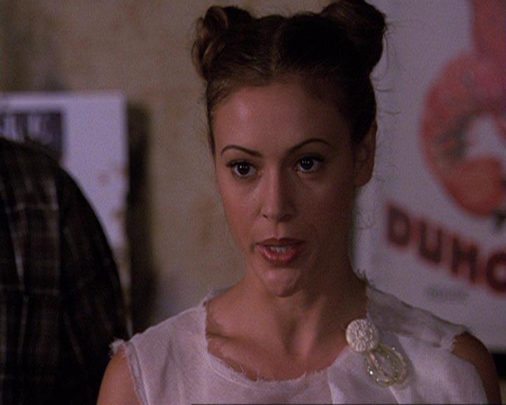 Charmed-Online-dot-net_406AKnightToRemember2221.jpg