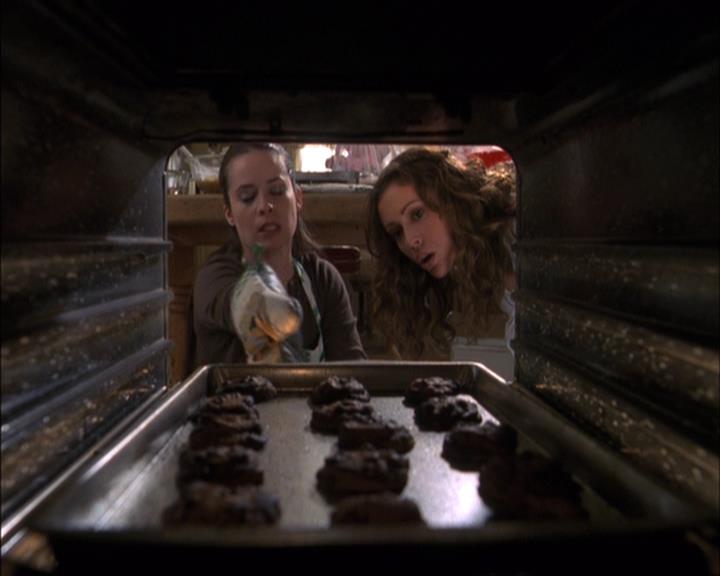 Charmed-Online-dot-net_407BrainDrain0004.jpg