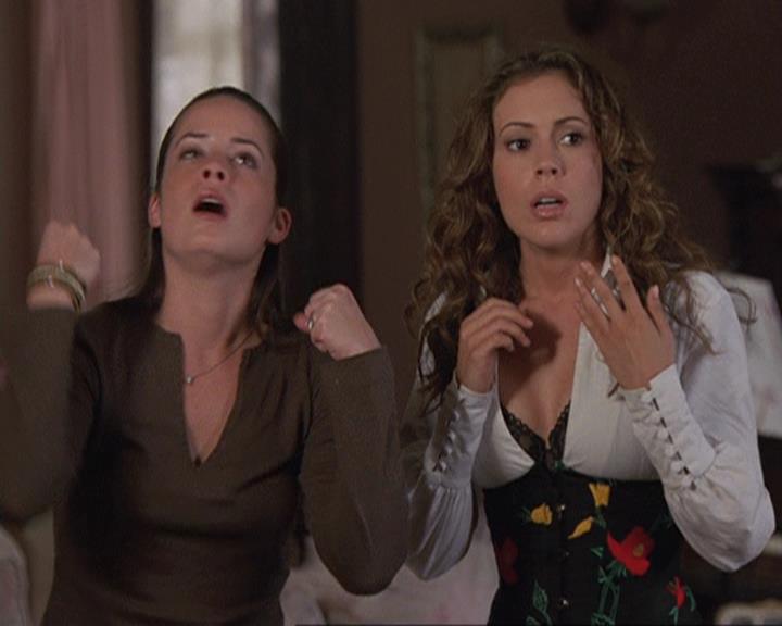 Charmed-Online-dot-net_407BrainDrain0114.jpg