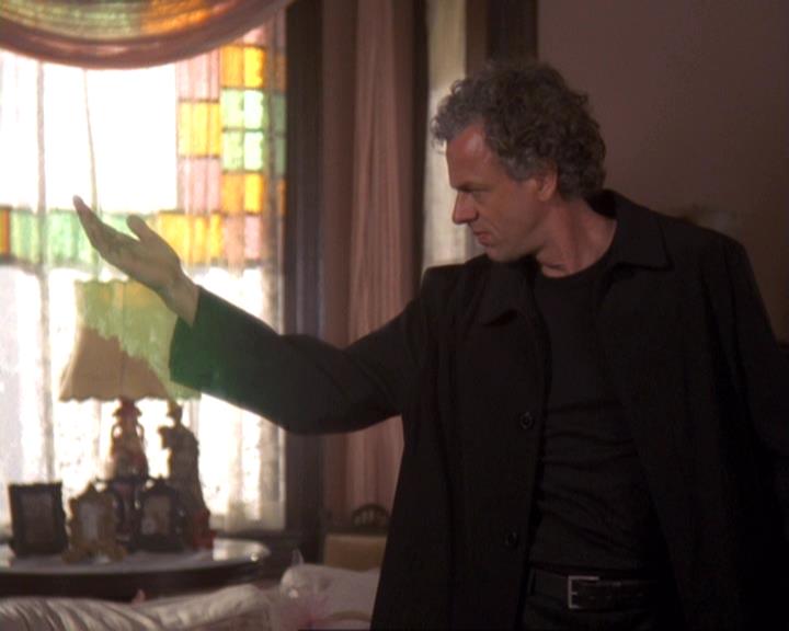 Charmed-Online-dot-net_407BrainDrain0178.jpg