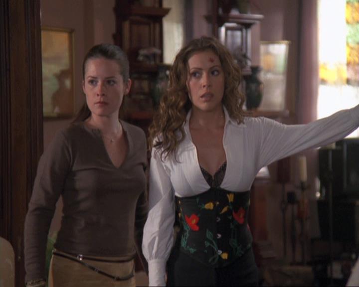 Charmed-Online-dot-net_407BrainDrain0206.jpg