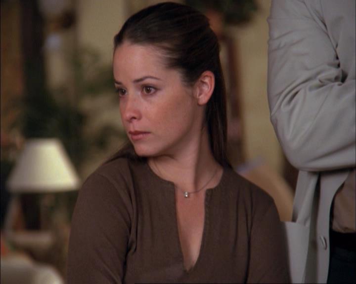 Charmed-Online-dot-net_407BrainDrain0313.jpg