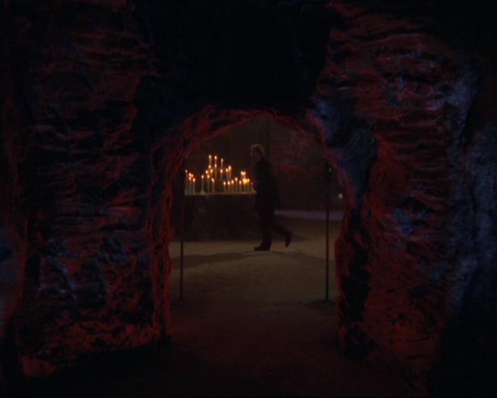 Charmed-Online-dot-net_407BrainDrain0391.jpg