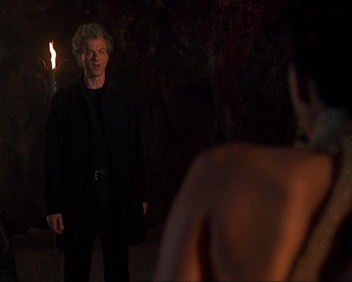 Charmed-Online-dot-net_407BrainDrain0473.jpg