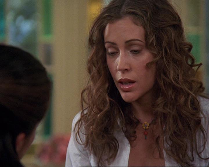 Charmed-Online-dot-net_407BrainDrain0717.jpg