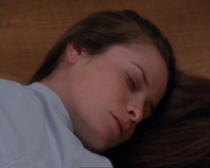 Charmed-Online-dot-net_407BrainDrain0824.jpg