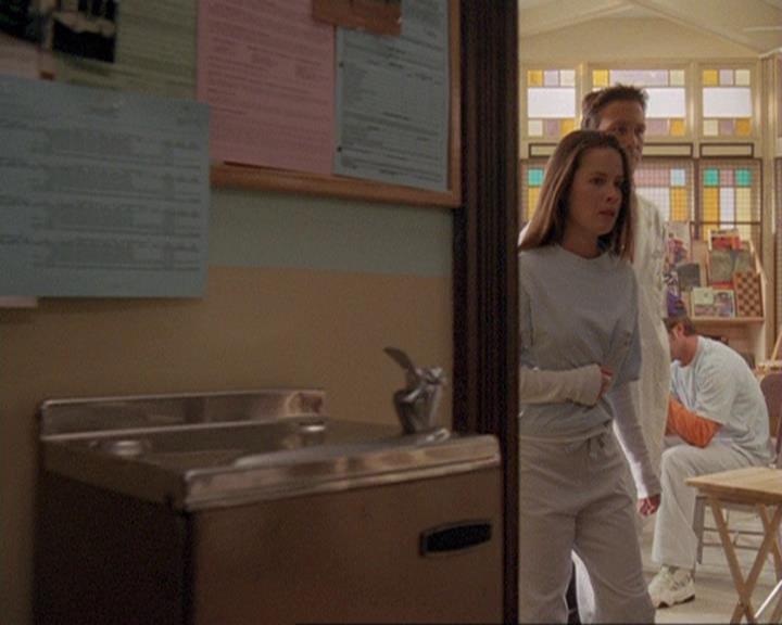Charmed-Online-dot-net_407BrainDrain0876.jpg