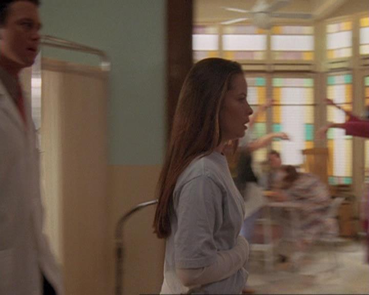 Charmed-Online-dot-net_407BrainDrain0878.jpg