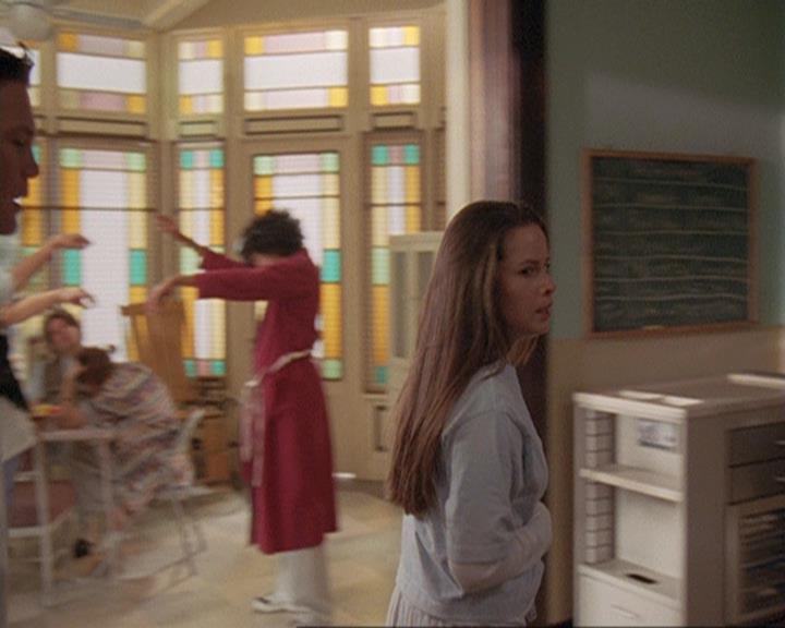 Charmed-Online-dot-net_407BrainDrain0879.jpg