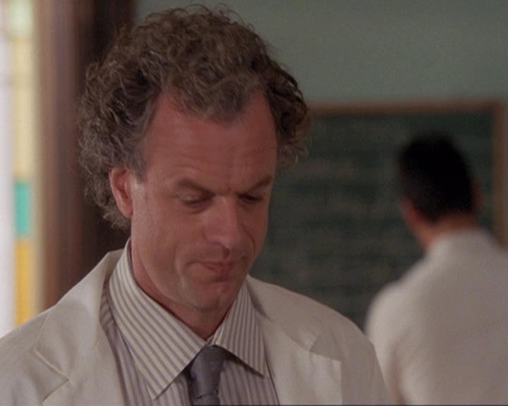 Charmed-Online-dot-net_407BrainDrain0913.jpg