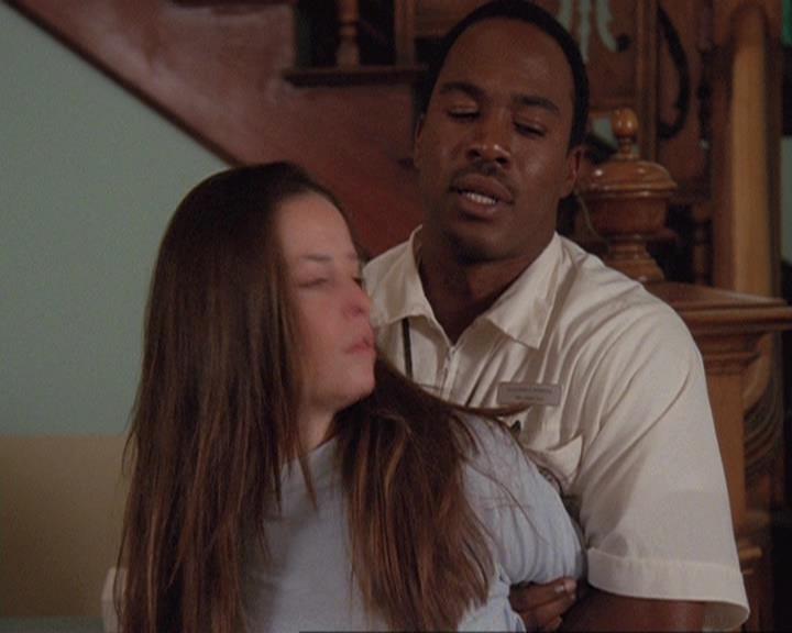 Charmed-Online-dot-net_407BrainDrain0932.jpg