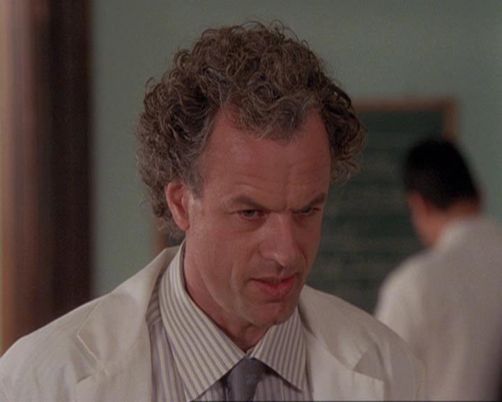 Charmed-Online-dot-net_407BrainDrain0938.jpg