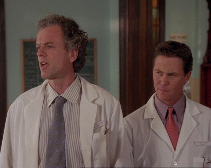 Charmed-Online-dot-net_407BrainDrain0974.jpg