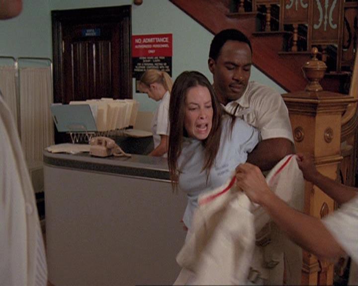 Charmed-Online-dot-net_407BrainDrain0976.jpg