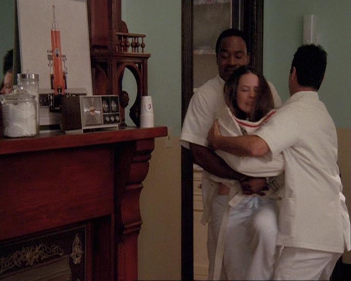 Charmed-Online-dot-net_407BrainDrain0996.jpg