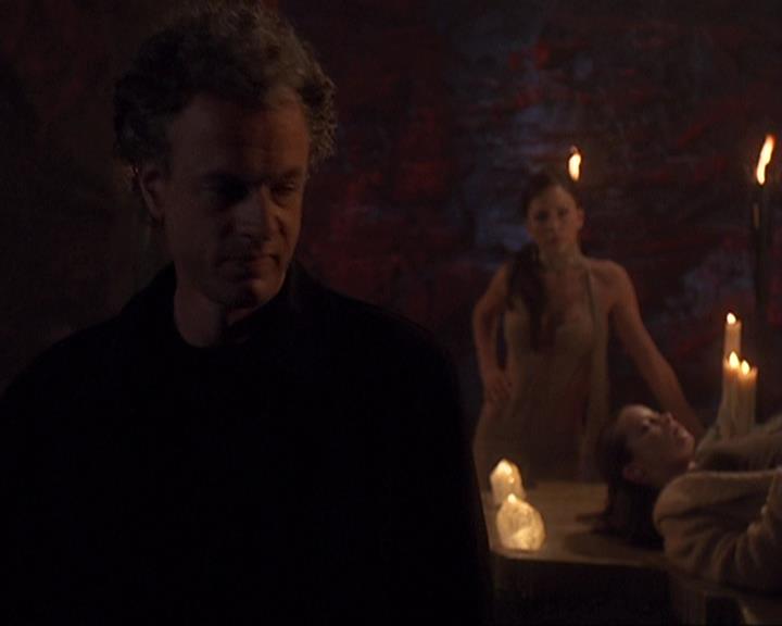 Charmed-Online-dot-net_407BrainDrain1040.jpg
