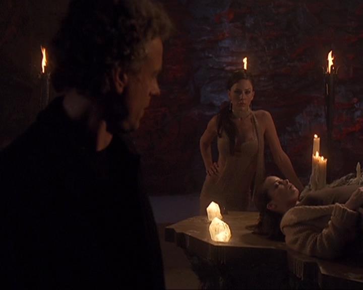 Charmed-Online-dot-net_407BrainDrain1041.jpg