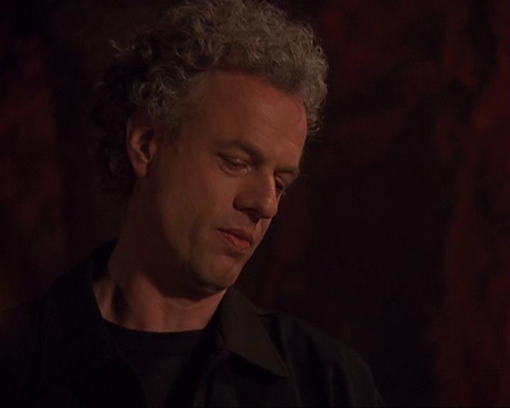 Charmed-Online-dot-net_407BrainDrain1062.jpg