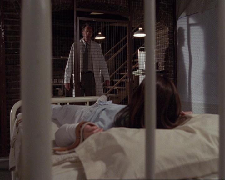 Charmed-Online-dot-net_407BrainDrain1192.jpg