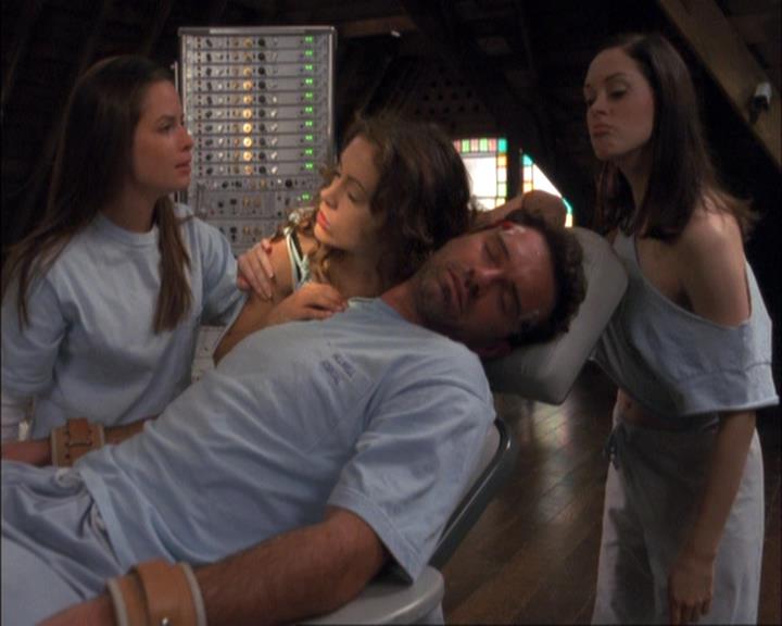 Charmed-Online-dot-net_407BrainDrain1337.jpg