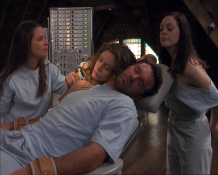 Charmed-Online-dot-net_407BrainDrain1338.jpg