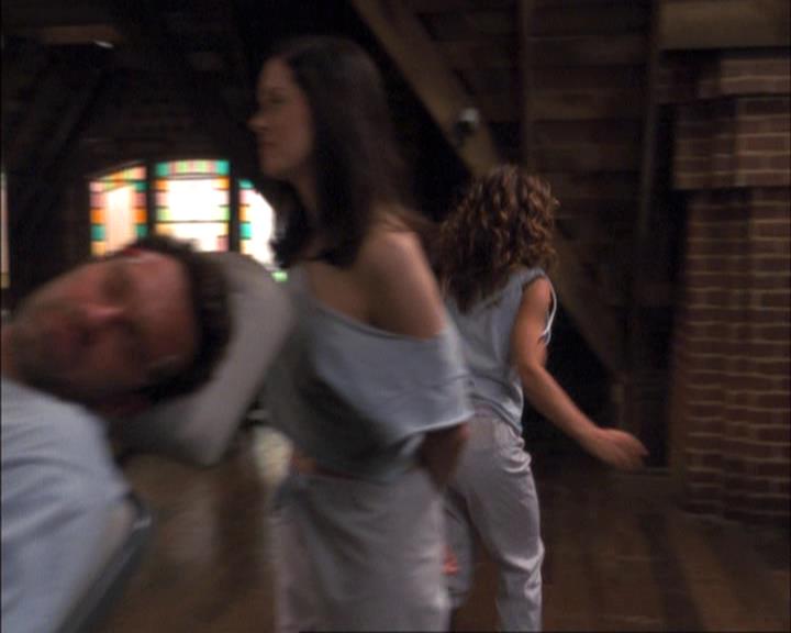 Charmed-Online-dot-net_407BrainDrain1343.jpg
