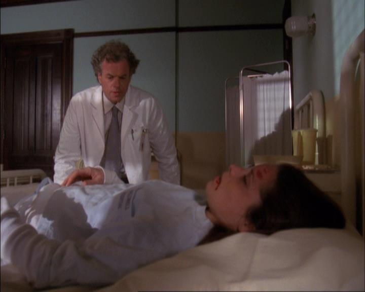 Charmed-Online-dot-net_407BrainDrain1538.jpg