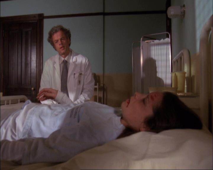 Charmed-Online-dot-net_407BrainDrain1540.jpg