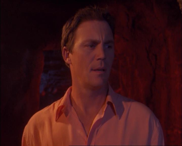 Charmed-Online-dot-net_407BrainDrain1651.jpg