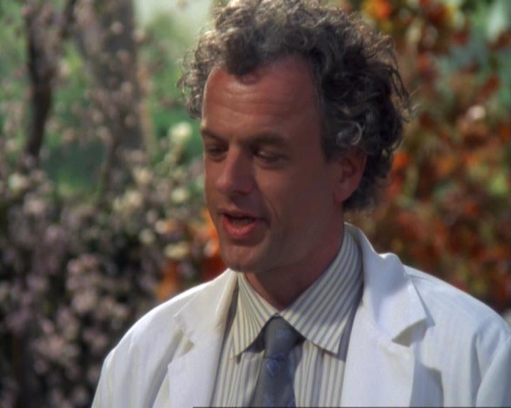 Charmed-Online-dot-net_407BrainDrain2087.jpg