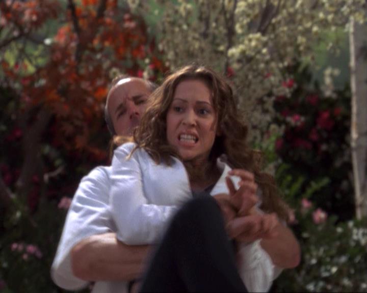 Charmed-Online-dot-net_407BrainDrain2104.jpg