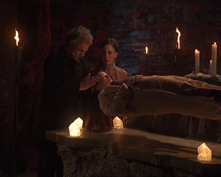 Charmed-Online-dot-net_407BrainDrain2132.jpg