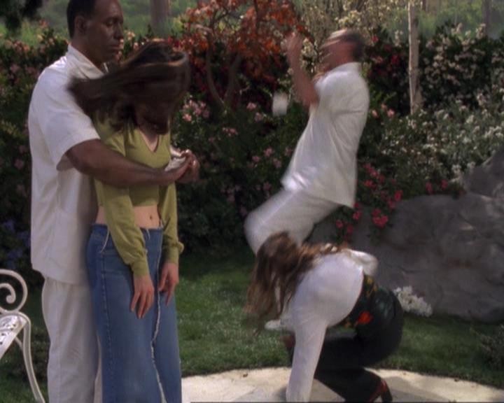 Charmed-Online-dot-net_407BrainDrain2181.jpg