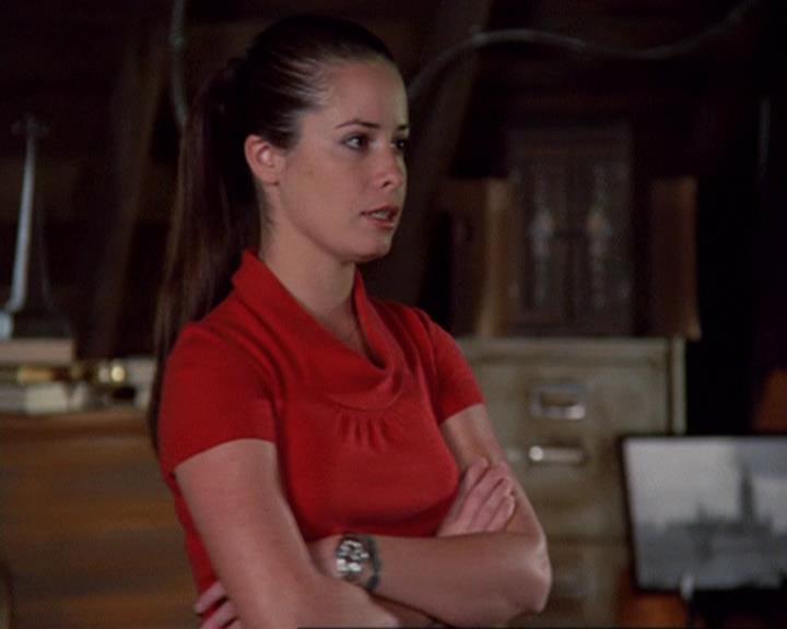 Charmed-Online-dot-net_408BlackAsCole0045.jpg